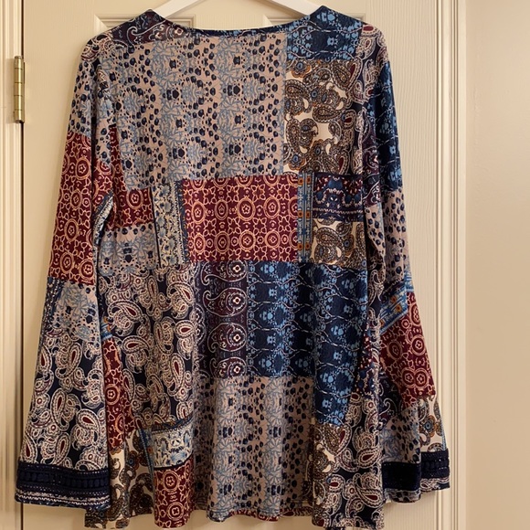 Dressbarn Long-sleeve Top - Picture 3 of 7